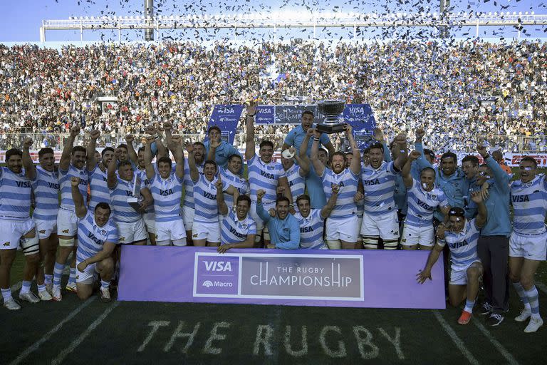 Los Pumas celebran en San Juan la enorme victoria ante los Wallabies