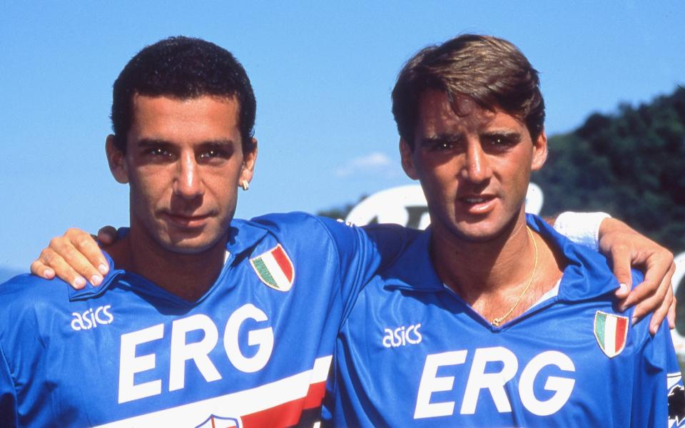 Gianluca Vialli with his former Sampdoria team-mate and current Italy manager Roberto Mancini - Getty Images/Alessandro Sabattini