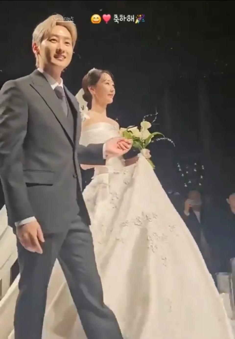 銀赫姊姊結婚