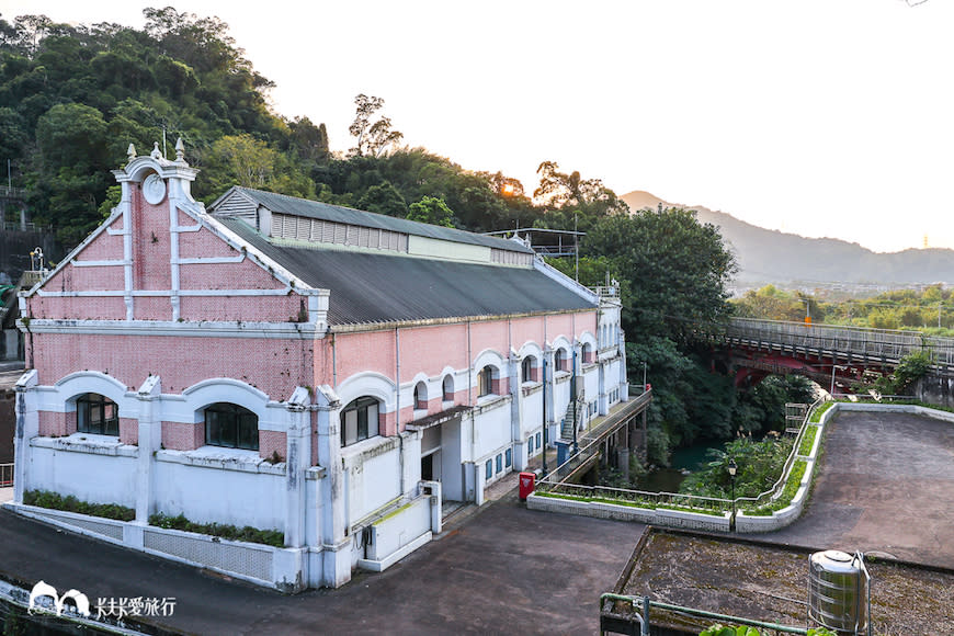 新北碧潭微笑山線一日遊