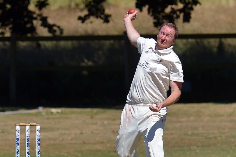 Paul Hammersley picked up five wickets as Oakamoor beat Endon in North Staffs and South Cheshire League Division One.