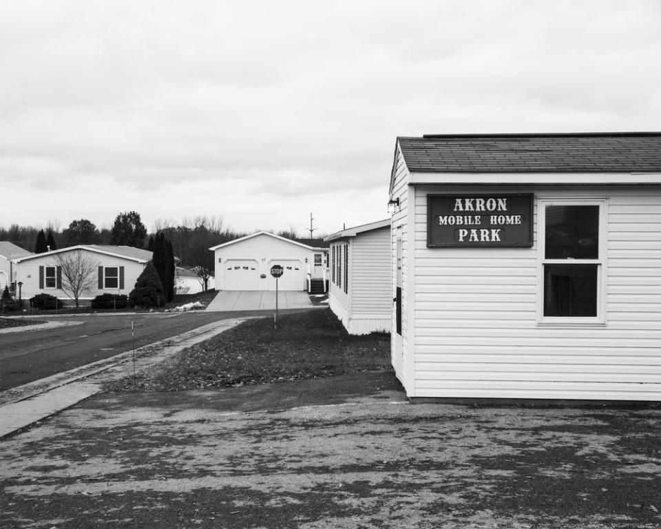 The entrance to the Akron Manufactured Home Community