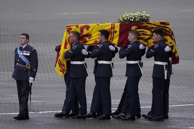 FILE PHOTO: Britain mourns Queen Elizabeth