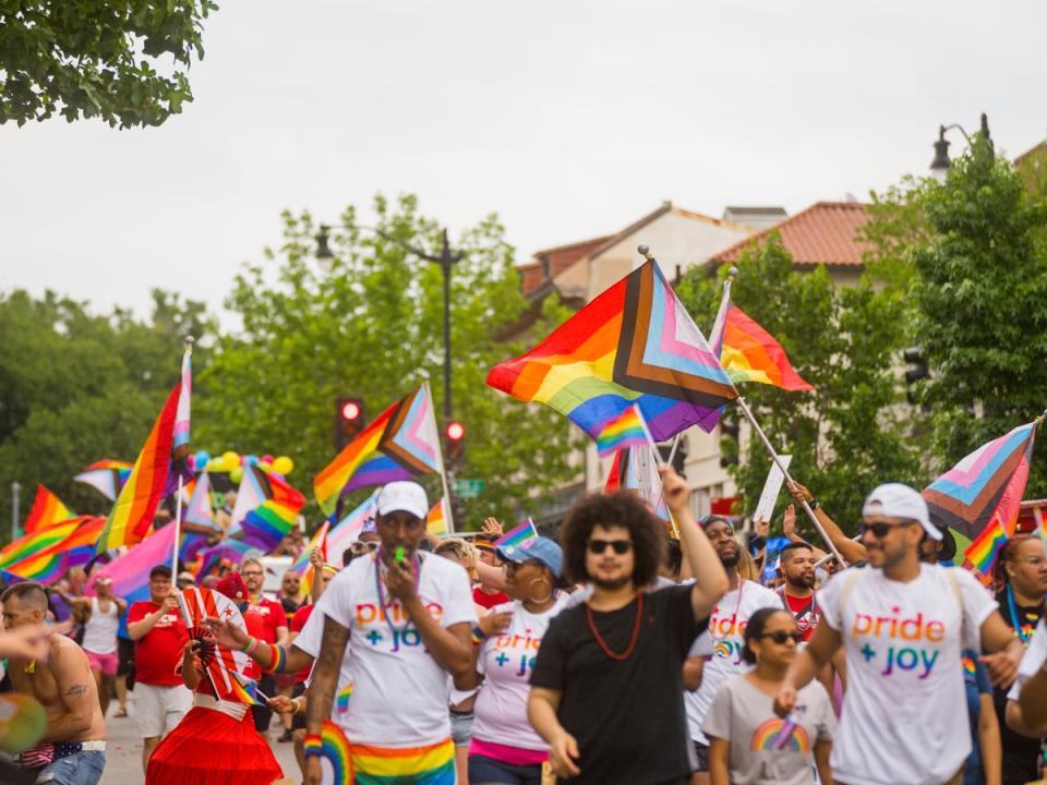 El orgullo en Washington DC no puede evitar sentirse político (washington.org)