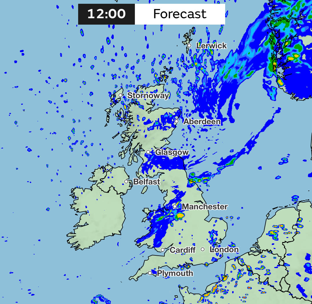 Predicted rainfall across the UK at 12pm on Friday. (Met Office)