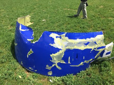 U.S. NTSB photo shows a part of the engine cowling from the Southwest Airlines plane which blew its engine in mid air yesterday over the skies of Philadelphia, Pennsylvania, U.S., in this image released on April 18, 2018. NTSB/Handout via REUTERS