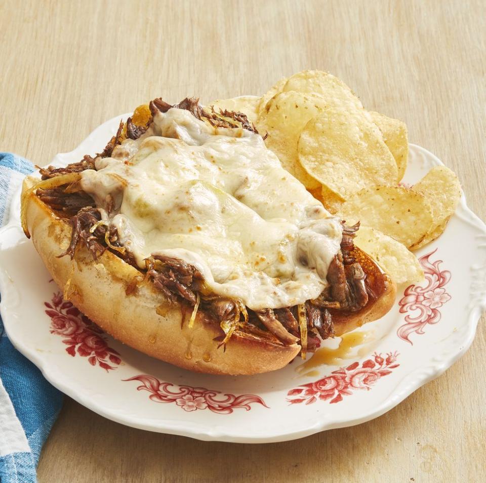 slow cooker beef drip sandwiches with potato chips