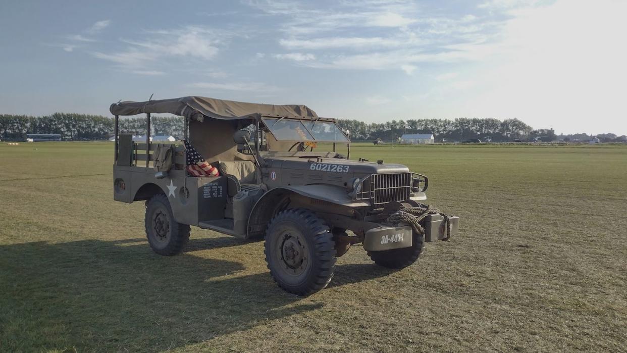 goodwood revival airfield transport