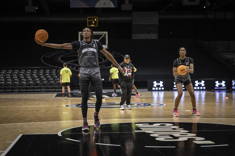 South Carolina college basketball player Ashlyn Watkins attends a training session at the Halle Carpentier gymnasium, Saturday, Nov. 4, 2023 in Paris. Notre Dame will face South Carolina in a NCAA college basketball game Monday Nov. 6 in Paris. (AP Photo/Aurelien Morissard)