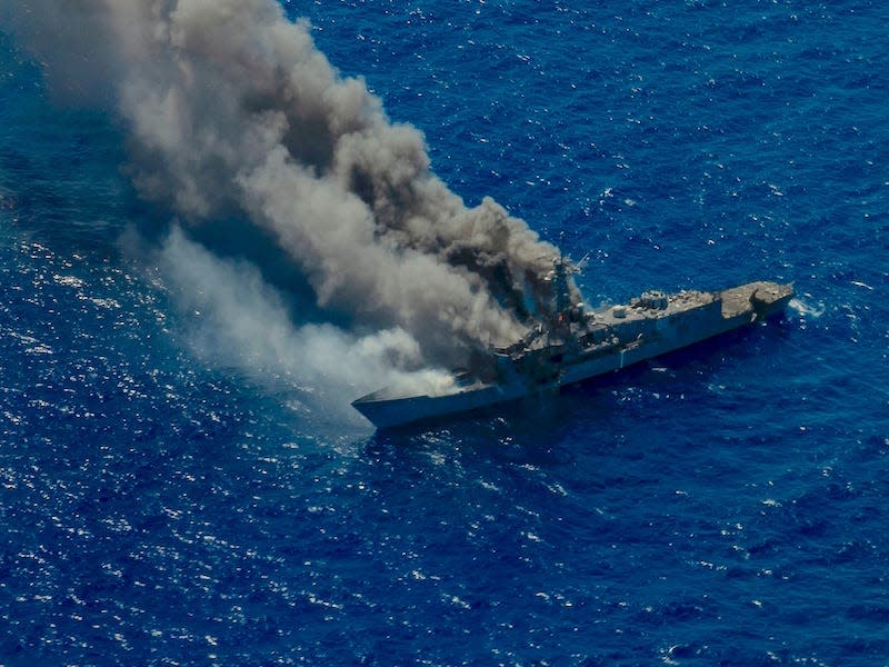 Navy frigate Ingraham sinking exercise