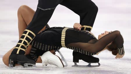 Figure Skating - Pyeongchang 2018 Winter Olympics - Ice Dance free dance competition final - Gangneung, South Korea - February 20, 2018 - Alisa Agafonova and Alper Ucar of Turkey perform. REUTERS/Lucy Nicholson