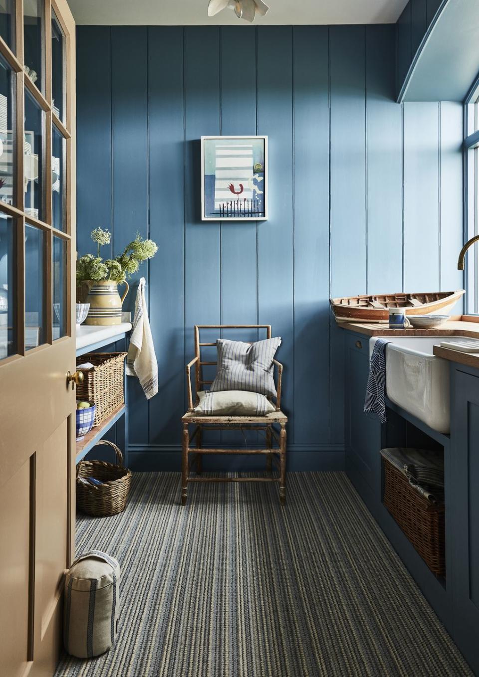 <p>An abundance of print and pattern is a quintessential feature of country homes. Our Country Living Taylor Loop carpet at Carpetright uses natural forest greens and browns for a classic country colour palette, and is hardy enough for high traffic areas such as a hallway and even a kitchen. </p><p>Pictured: <a href="https://www.carpetright.co.uk/carpets/taylor-loop-pile-carpet/" rel="nofollow noopener" target="_blank" data-ylk="slk:Country Living Taylor Loop Pile Carpet at Carpetright;elm:context_link;itc:0;sec:content-canvas" class="link ">Country Living Taylor Loop Pile Carpet at Carpetright </a></p>