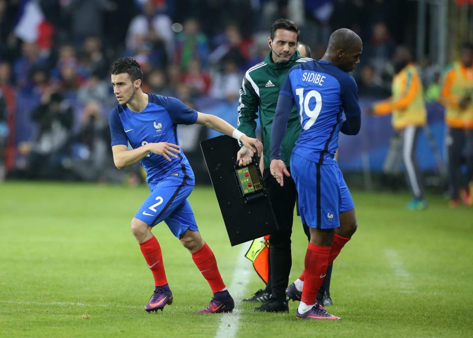 Sébastien Corchia rejoint l'équipe de France suite à la blessure de Djibril Sidibé.