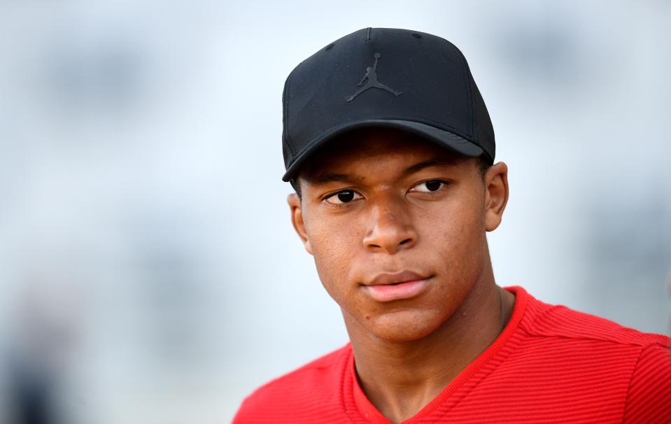 Monaco veut vendre Mbappé.