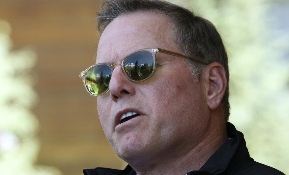 David Zaslav, chief executive of Discovery Communications, talks to reporters upon his arrival for the annual Allen and Co. conference at Sun Valley, Idaho July 9, 2013. REUTERS/Rick Wilking (UNITED STATES - Tags: BUSINESS)