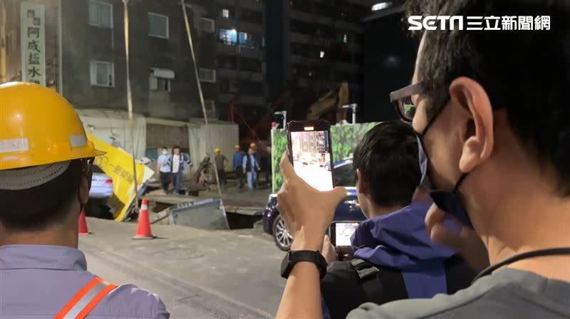 小貨車車主趕到傻眼：「心在滴血」。（圖／翻攝畫面）