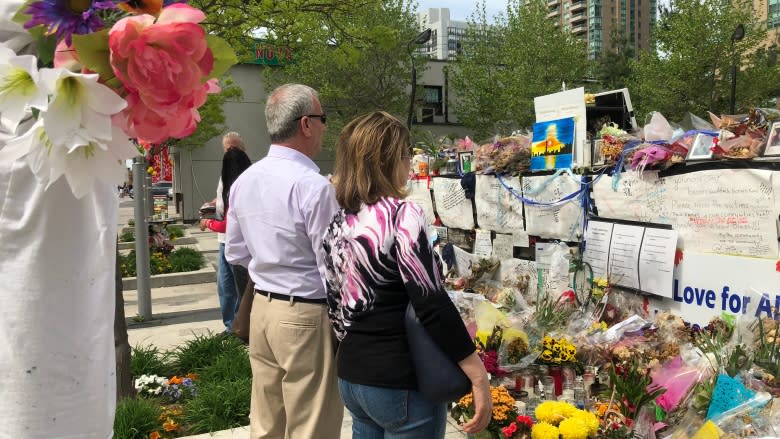 1 month after Toronto van attack, 'scars are very deep' but healing continues