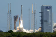 Boeing's Starliner capsule atop an Atlas V rocket lifts off from Space Launch Complex 41 at the Cape Canaveral Space Force Station on a mission to the International Space Station, Wednesday, June 5, 2024, in Cape Canaveral, Fla. (AP Photo/John Raoux)