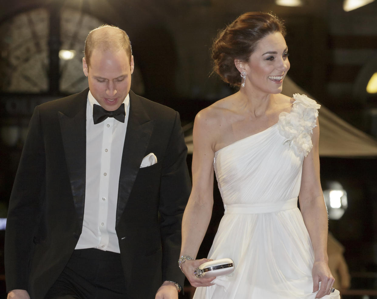 Herzogin Kate besuchte die Bafta-Awards in einer Robe von Alexander McQueen und ganz besonderen Ohrringen. (Bild: Tim Ireland, WPA Pool/Getty Images)