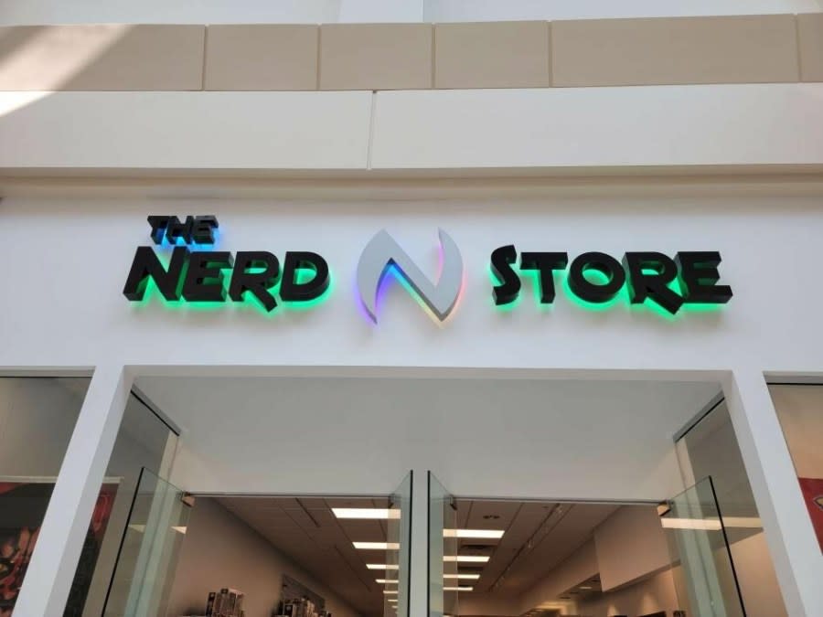 Photos of The Nerd Store (Roger Prows)