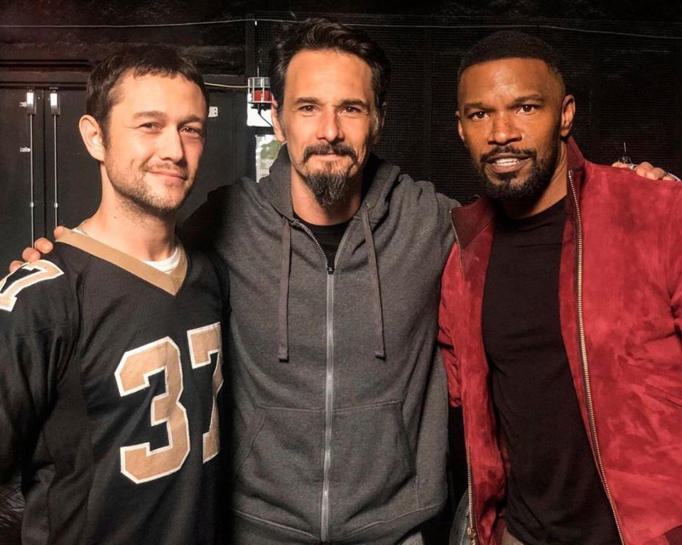 ‘Project Power’ stars Santoro flanked by Gordon-Levitt and Foxx. ― Picture via Instagram/Rodrigo Santoro