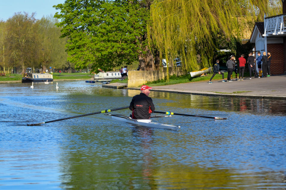 The sunny River Cam