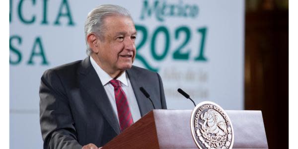 AMLO asegura no querer monumentos, estatuas ni calles nombradas en su honor