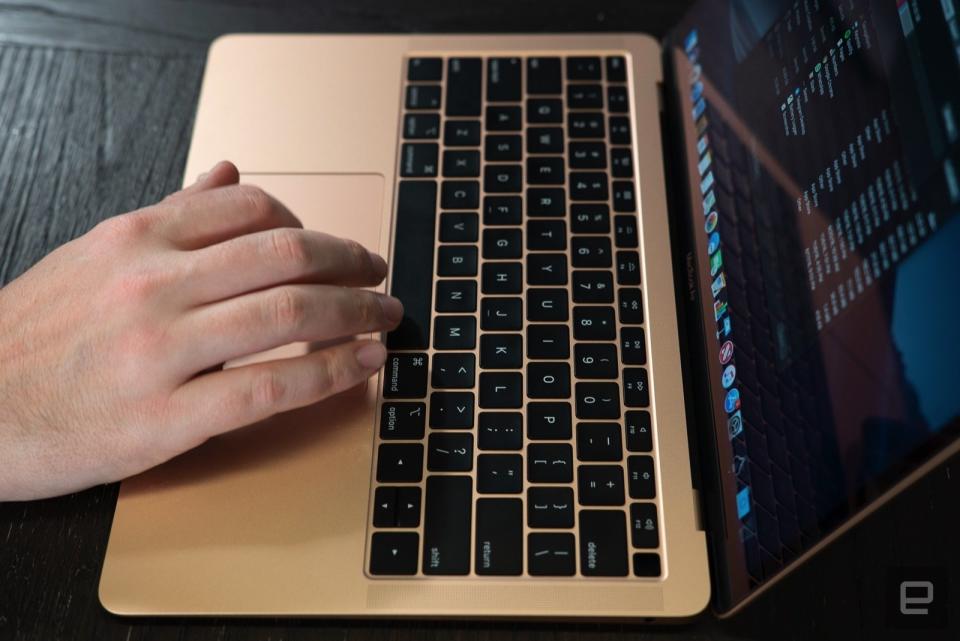 When Apple released the newest version of the MacBook Air back in October,Engadget editor-in-chief Dana Wollman was torn in her review