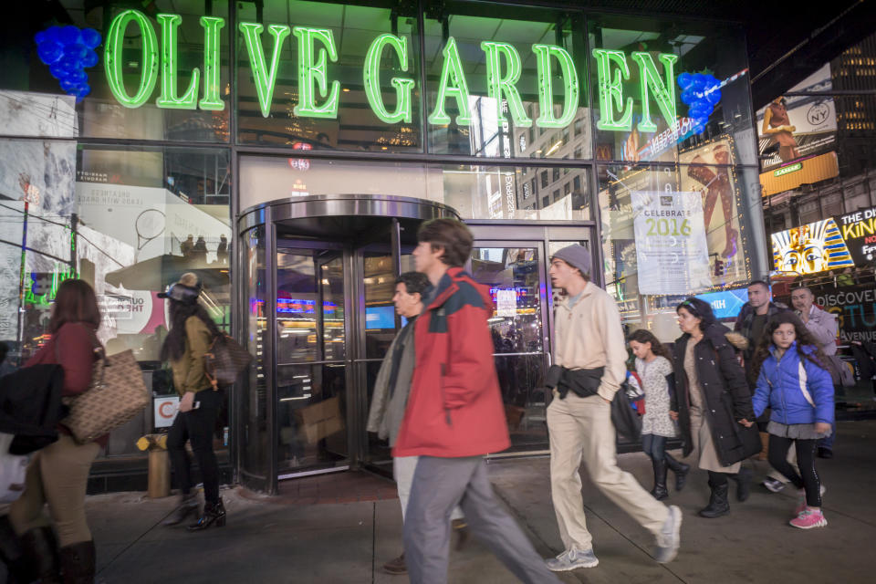 An Olive Garden restaurant in Times Square in New York is seen on Tuesday, December 22, 2015. (�� Richard B. Levine) (Photo by Richard Levine/Corbis via Getty Images)