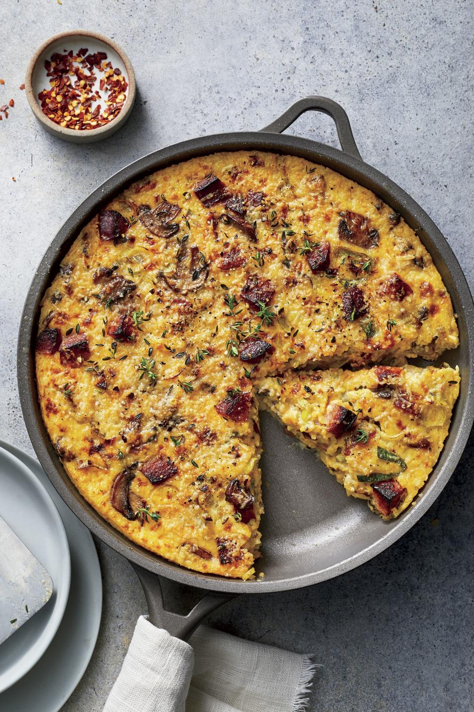 Leek-and-Mushroom Grits Frittata