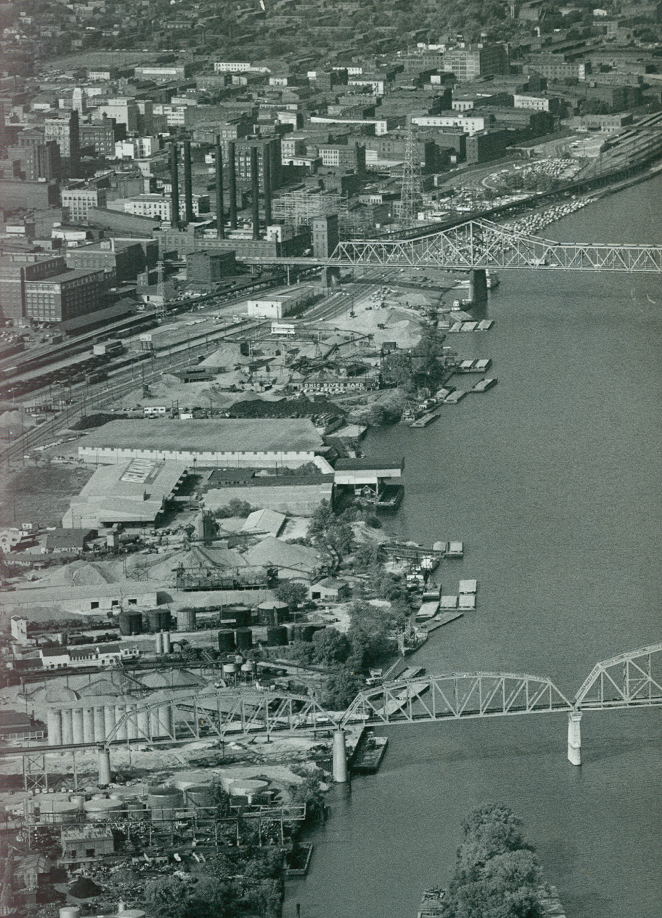 Louisville's waterfront along the Ohio River before construction began in 1996 on phase one of Waterfront Park.