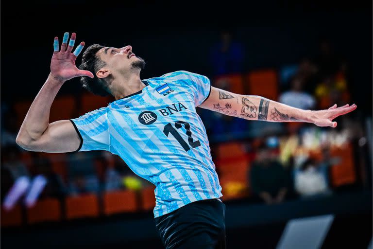 Bruno Lima es otro de los referentes que presenta la selección argentina de vóleibol en Santiago 2023