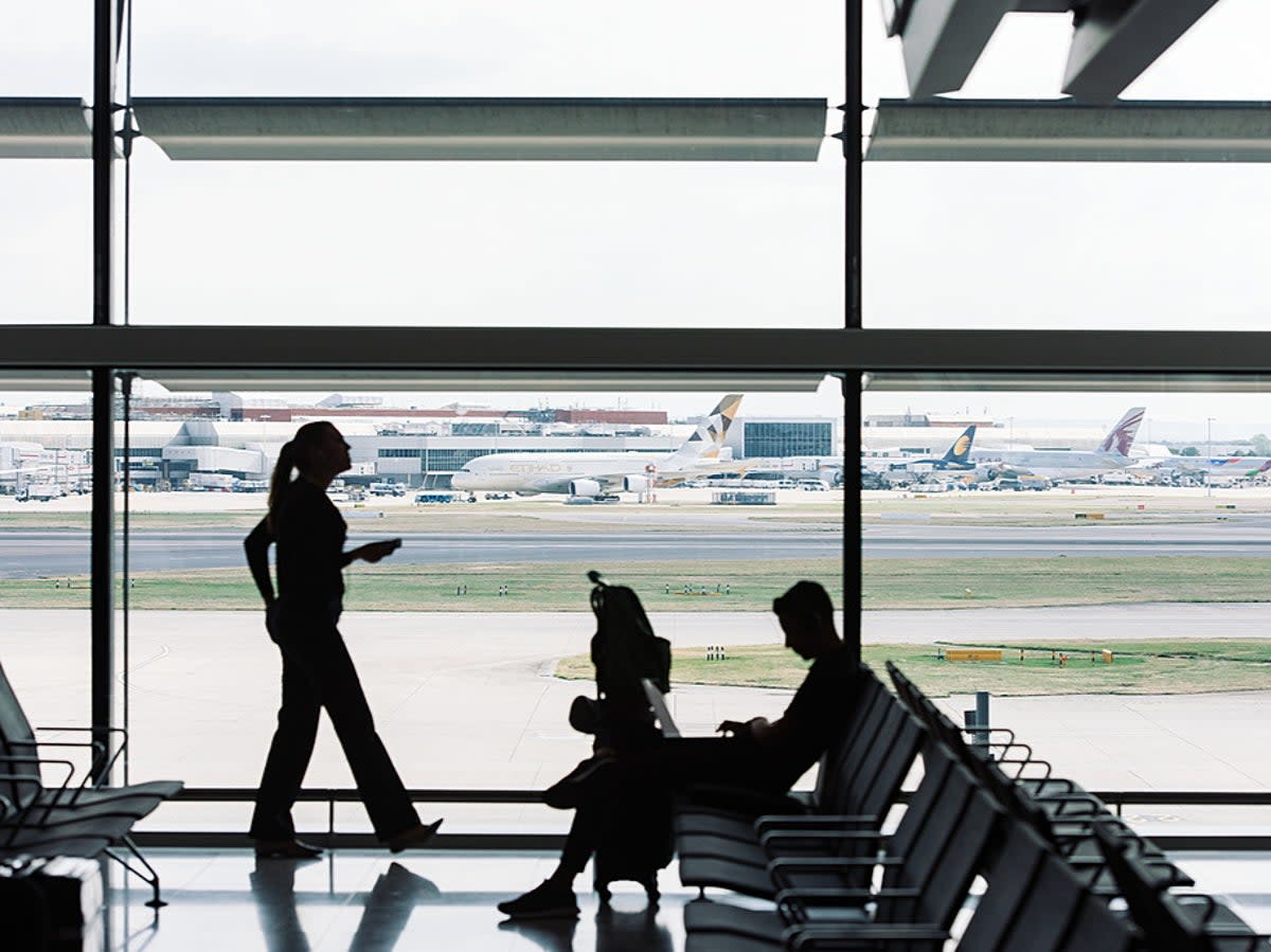 Departure point: Passengers at London Heathrow (Heathrow Airport)