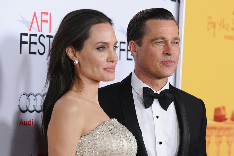 Angelina Jolie y Brad Pitt rodaron dos películas juntos, viviendo una relación de una década. (Foto de Jason LaVeris/FilmMagic)