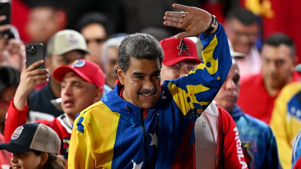 In Venezuela, voters caught in Maduro’s dangerous dance are seeking answers