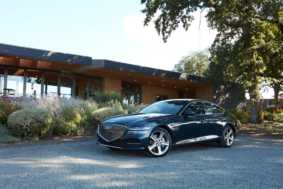 A deep grille is the Genesis G80's most recognizable exterior feature.