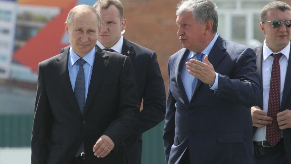 Vladimir Putin e Igor Sechin.