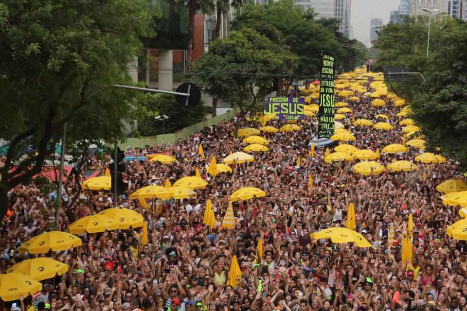 Sao Paolo block party
