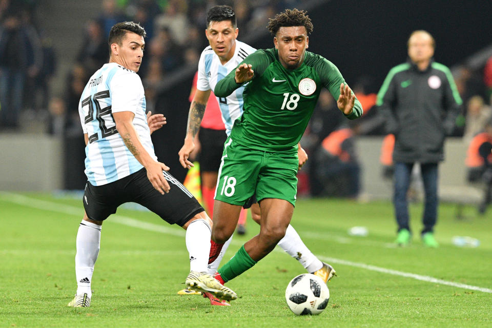 Alex Iwobi was the best player on the field in a recent Nigeria friendly against Argentina. (Getty)