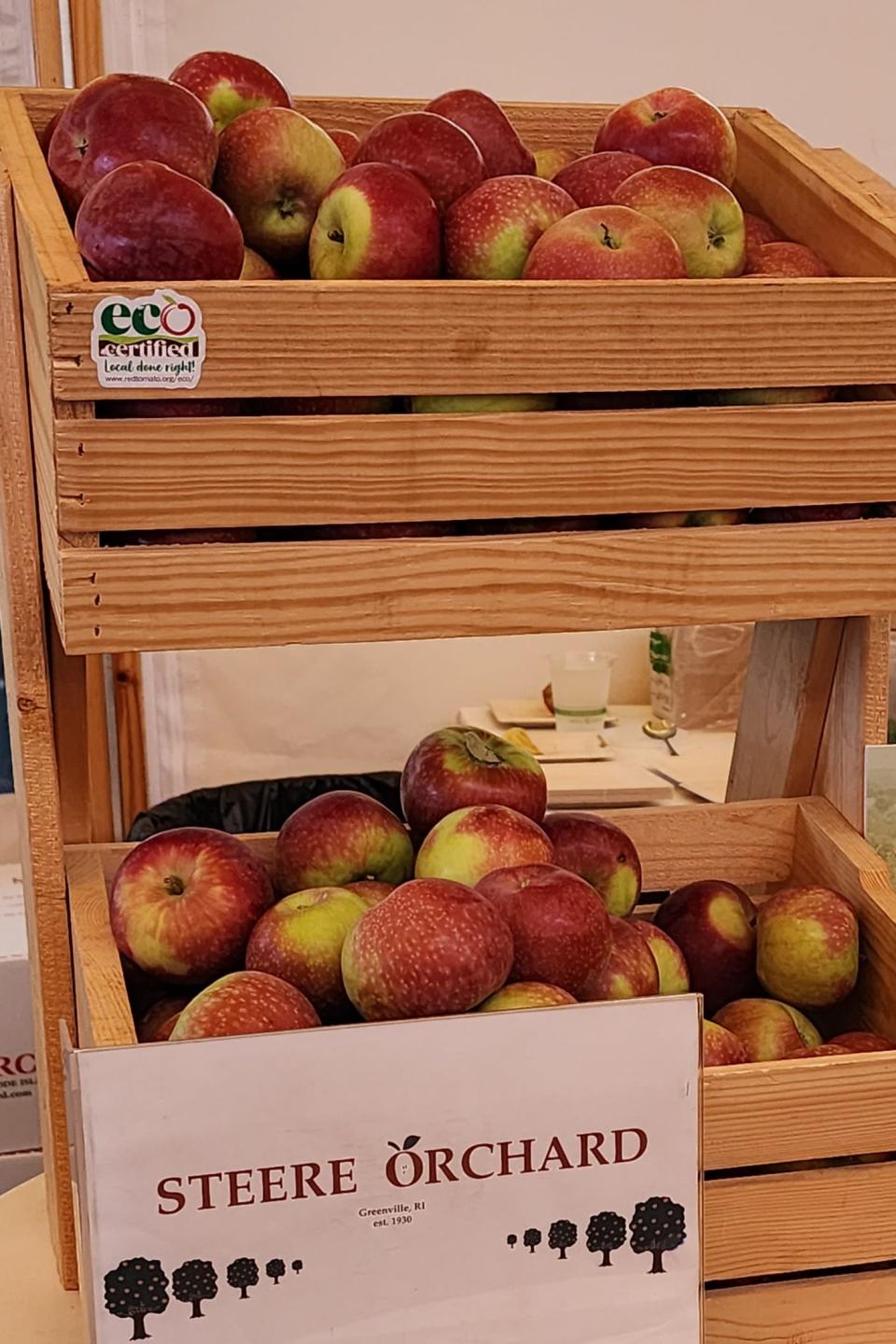 Steere Orchards, an apple grower, is among Farm Fresh R.I.'s contributors.
