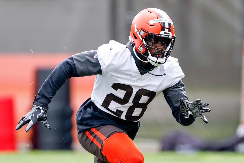 FILE - Cleveland Browns linebacker Jeremiah Owusu-Koramoah runs through a drill during an NFL football practice on June 9, 2021, in Berea, Ohio. Owusu-Koramoah was activated from injured reserve on Saturday, giving Cleveland back a key defender for Sunday's game at New England.
(AP Photo/Ron Schwane, File)
