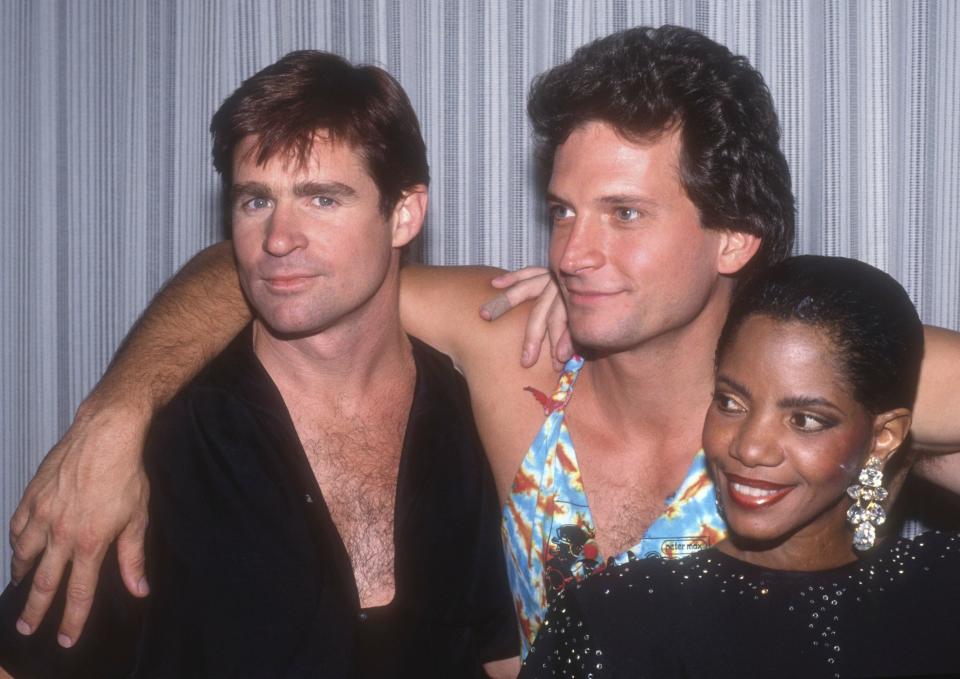 Treat Williams, Rex Smith y Melba Moore en 1986. Photo By John Barrett/PHOTOlink.net /MediaPunch /IPX