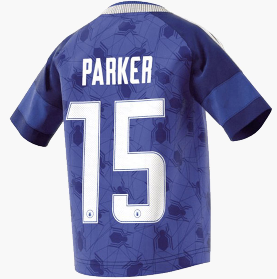 Peter Parker va al fútbol gracias a este nuevo diseño (Foto: Footy Headlines)