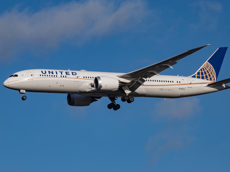 United Airlines Boeing 787-9 Dreamliner