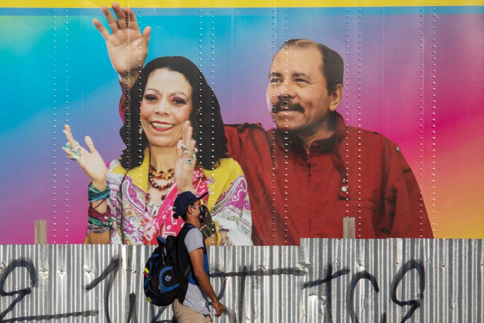 El presidente de Nicaragua, Daniel Ortega, y su mujer, la vicepresidenta Rosario Murillo. (Photo by INTI OCON/AFP via Getty Images)