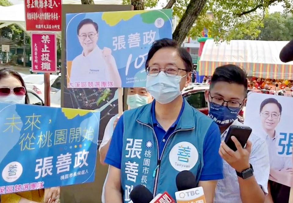 張善政要鄭運鵬為不良工程生氣替市民講話，不要做鄭文燦的小跟班。（記者陳華興攝）