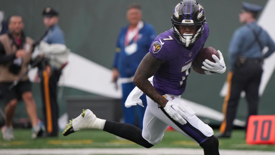 Rashod Bateman of the Ravens catches a TD pass from quarterback <a class="link " href="https://sports.yahoo.com/nfl/players/31002" data-i13n="sec:content-canvas;subsec:anchor_text;elm:context_link" data-ylk="slk:Lamar Jackson;sec:content-canvas;subsec:anchor_text;elm:context_link;itc:0">Lamar Jackson</a> in the season opener as the Baltimore Ravens defeated the <a class="link " href="https://sports.yahoo.com/nfl/teams/ny-jets/" data-i13n="sec:content-canvas;subsec:anchor_text;elm:context_link" data-ylk="slk:NY Jets;sec:content-canvas;subsec:anchor_text;elm:context_link;itc:0">NY Jets</a> 24-9 on September 11, 2022.<br>The Baltimore Ravens Defeat The Ny Jets In The Seaqson Opener 24 9 On September 11 2022