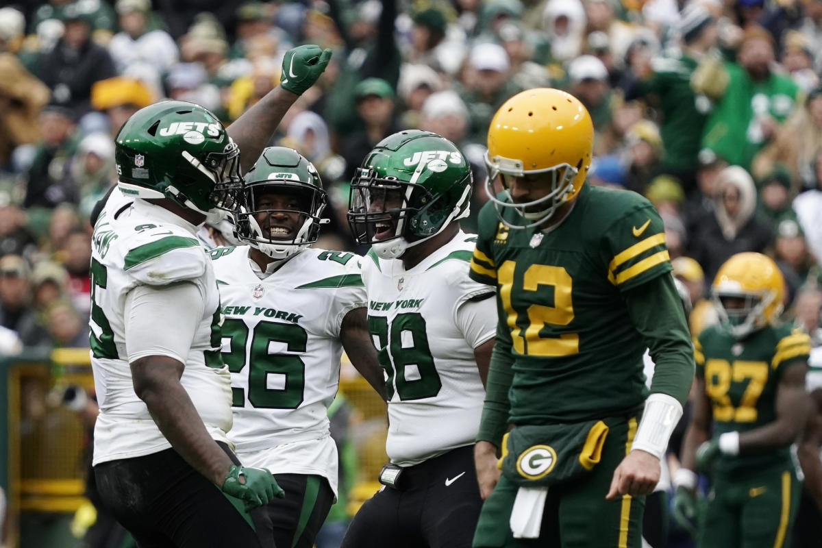 Jets-Packers Game Recap  Jets Finish Strong Again, Stun Green Bay 27-10