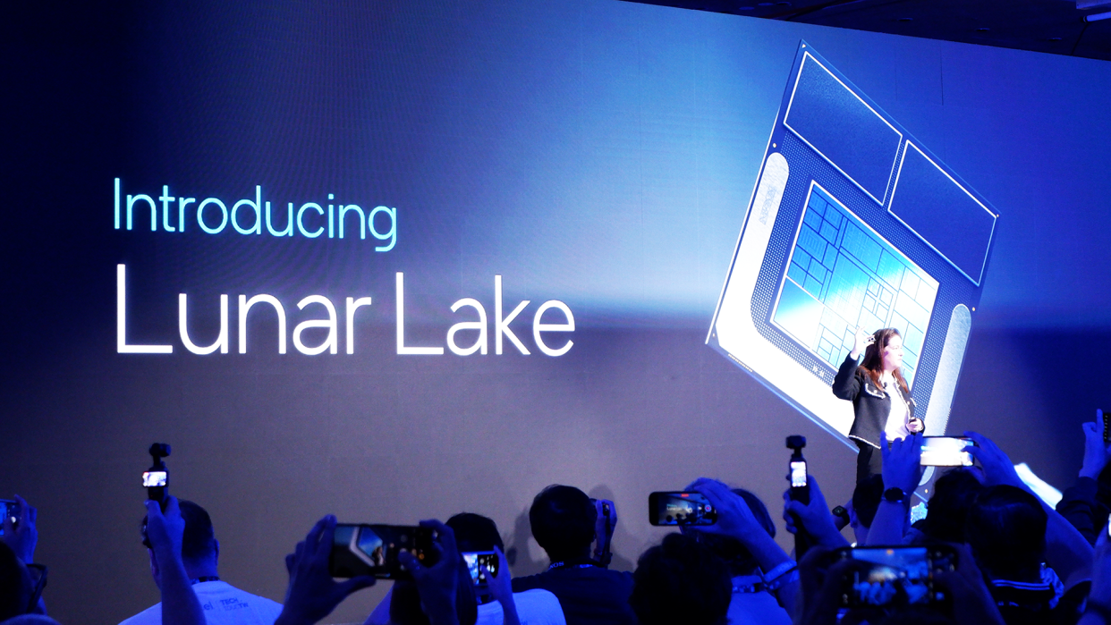  An Intel briefing where the details of its next-generation Lunar Lake mobile processors were unveiled. 