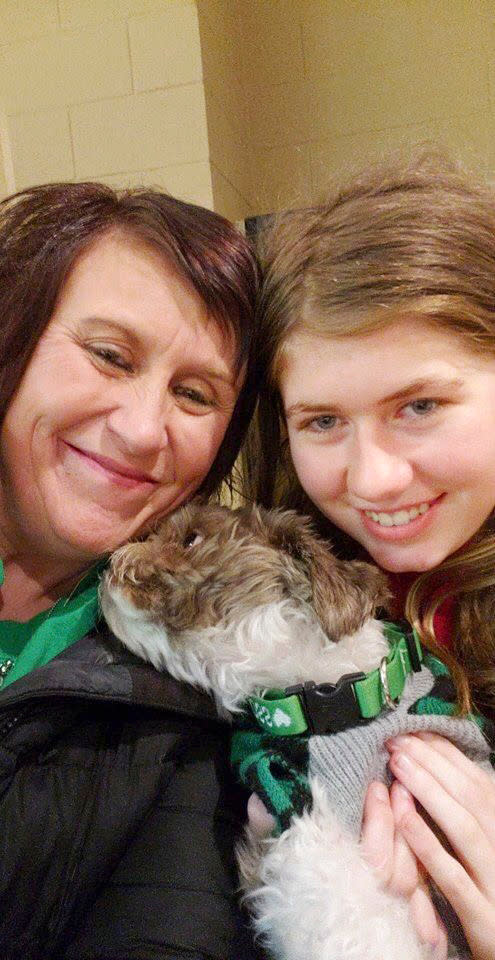 Jayme Closs (right) and her aunt Jennifer Smith